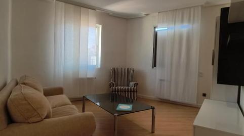 Foto 5 de Piso en venta en Cenicientos, Berruguete, Madrid