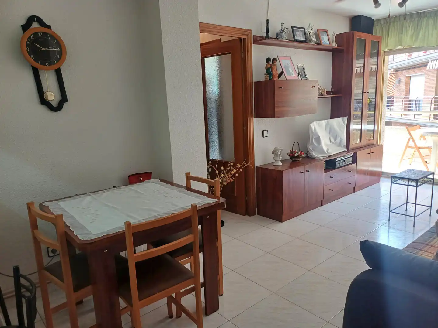 Sala de estar de Apartamento en venta en Pineda de Mar con Calefacción, Terraza y Amueblado