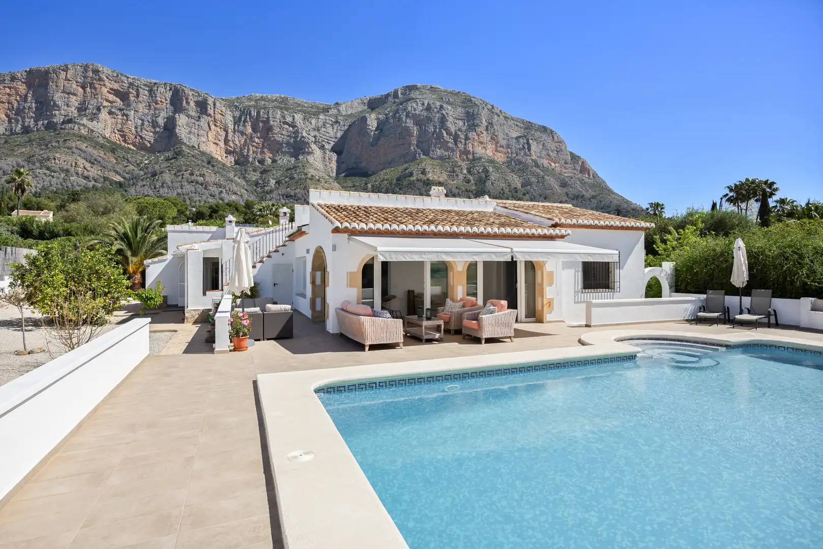 Vista exterior de Casa o chalet en venta en Jávea / Xàbia con Aire acondicionado