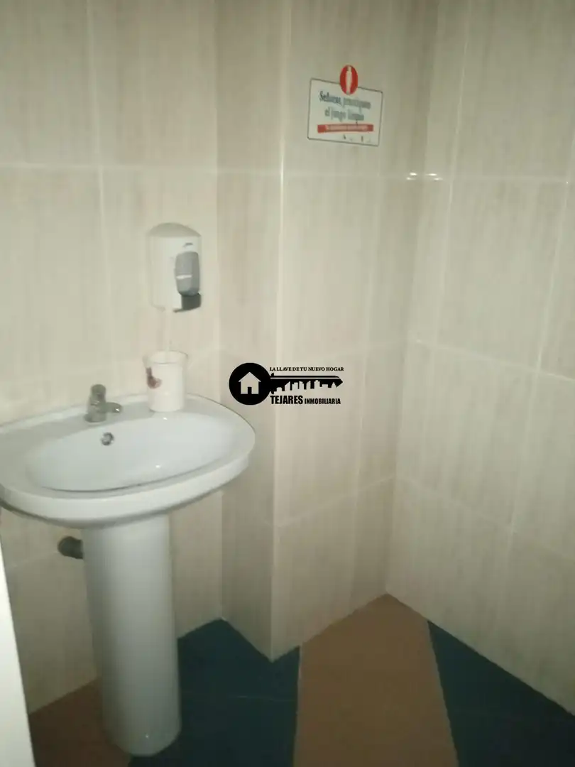 Local comercial en venda a Centro, imagen 12