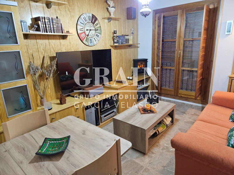 Sala d'estar de Apartament en venda en Chinchilla de Monte-Aragón amb Calefacció, Traster i Balcó
