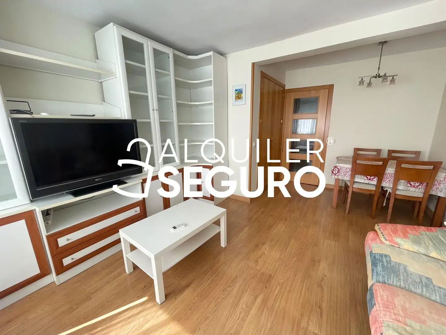 Sala de estar de Piso de alquiler en Madrid con Aire acondicionado, Calefacción y Amueblado