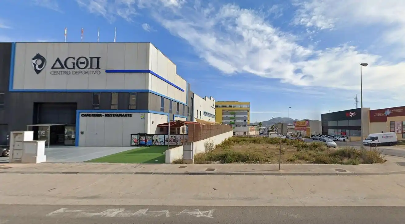 Terrenys i solars en venda a Calle SOFIA-C.BEAZA, imagen 3