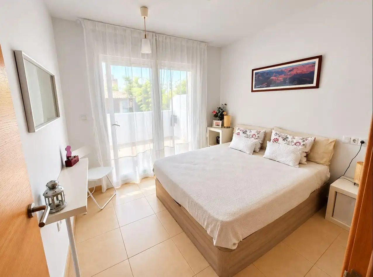 Schlafzimmer von Einfamilien-Reihenhaus zur Miete in Alhama de Murcia mit Klimaanlage, Heizung und Privatgarten