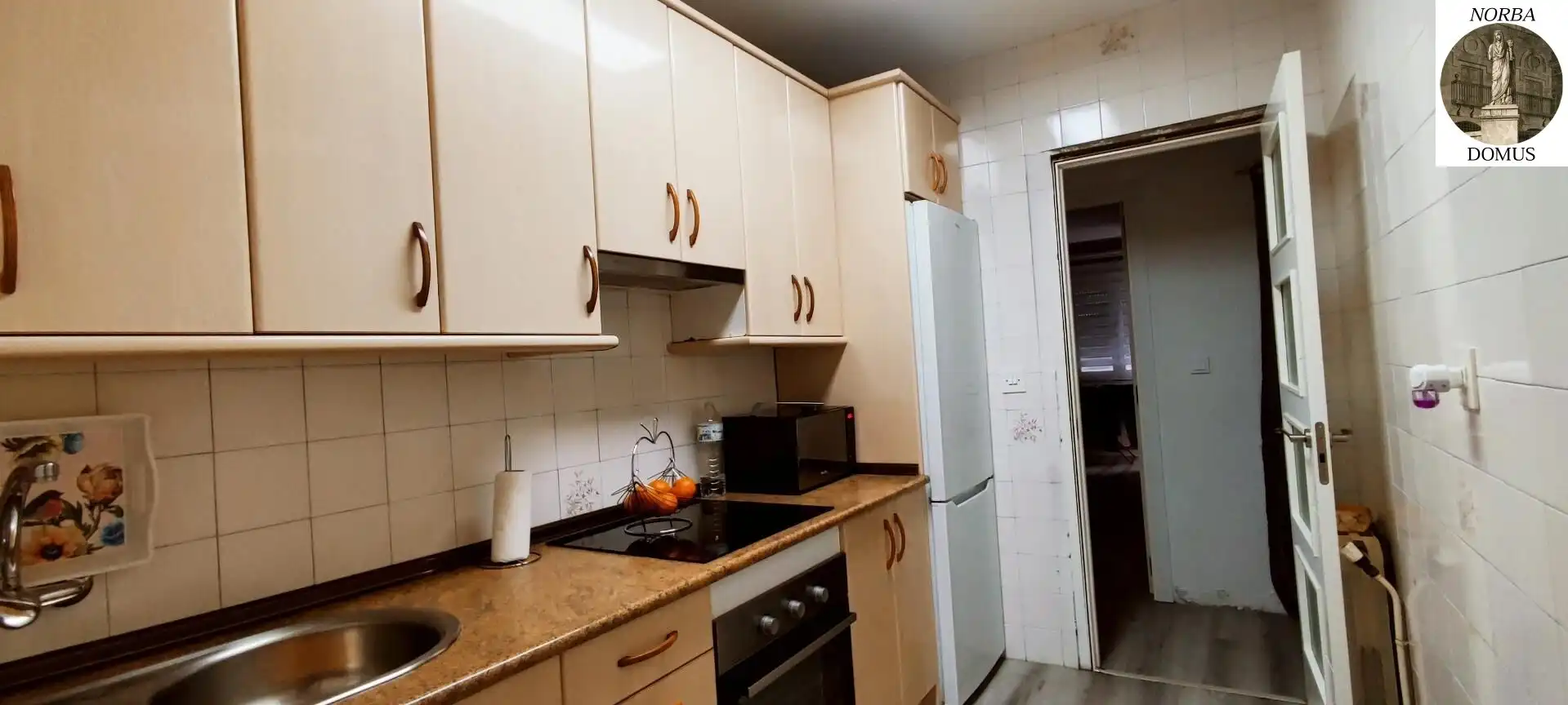 Cuina de Casa o xalet en venda en Navalmoral de la Mata amb Aire condicionat, Calefacció i Terrassa