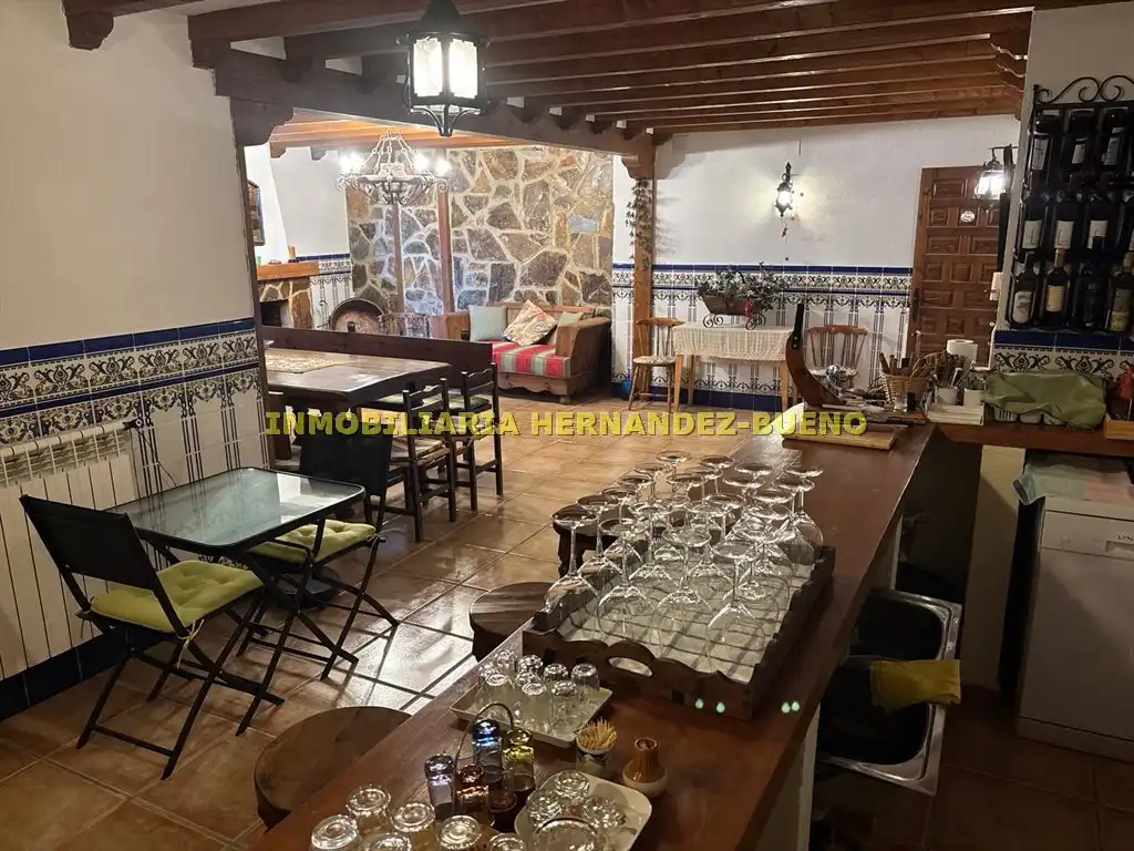 Casa o xalet en venda en Sequeros amb Calefacció, Jardí privat i Terrassa