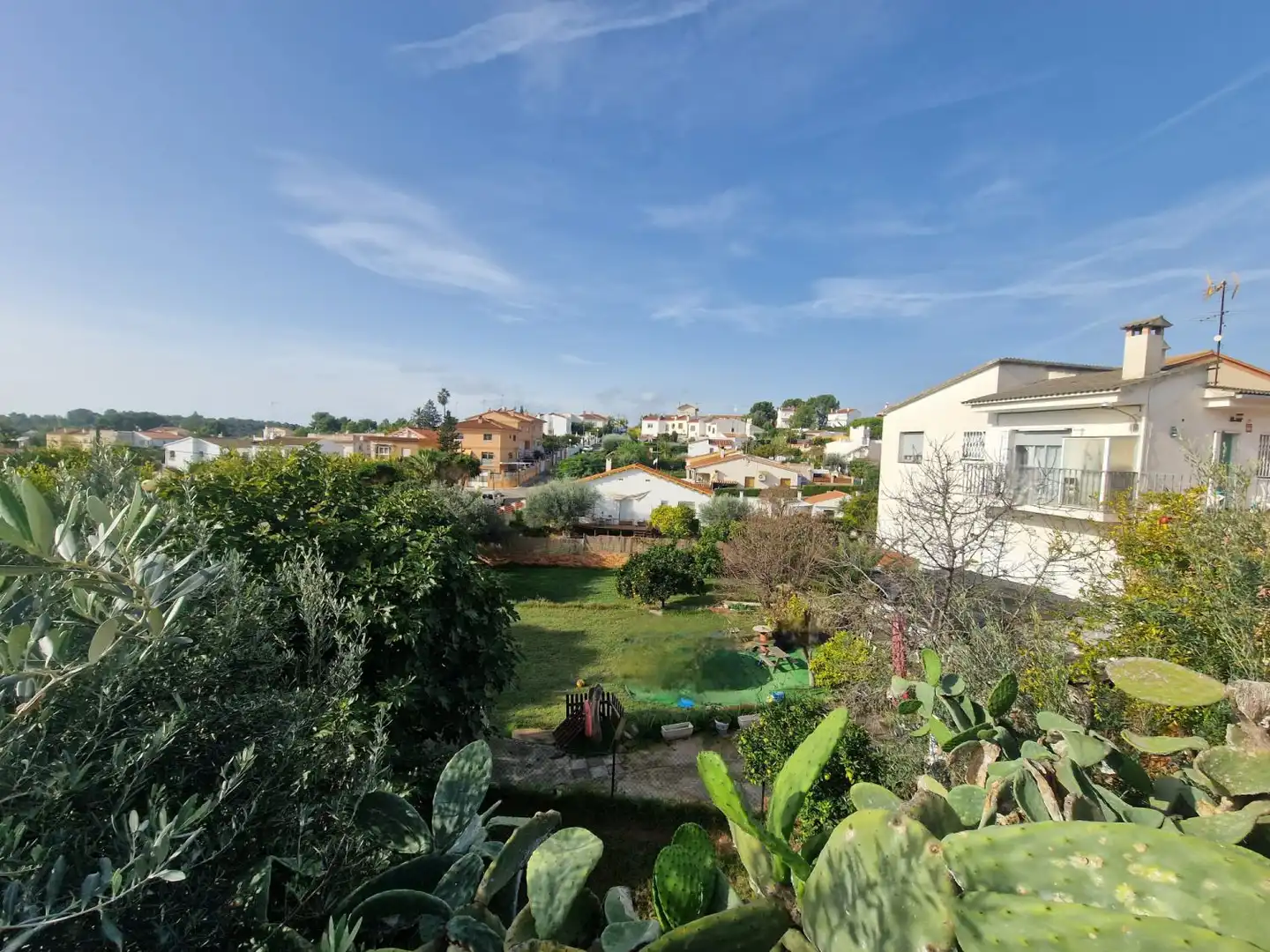 Casa con terraza en venta en Camino Rubials 10