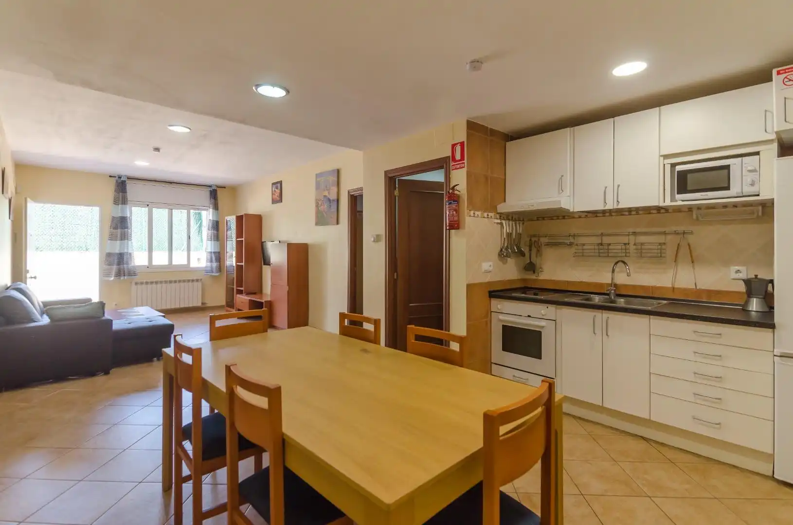 Cuina de Casa o xalet en venda en Lloret de Mar amb Calefacció, Jardí privat i Terrassa