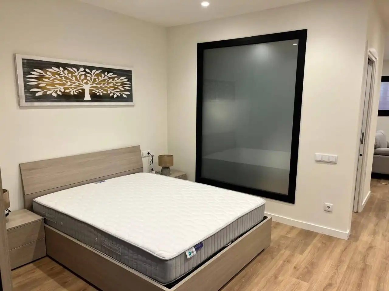 Schlafzimmer von Wohnung zur Miete in Castell - Poble Vell