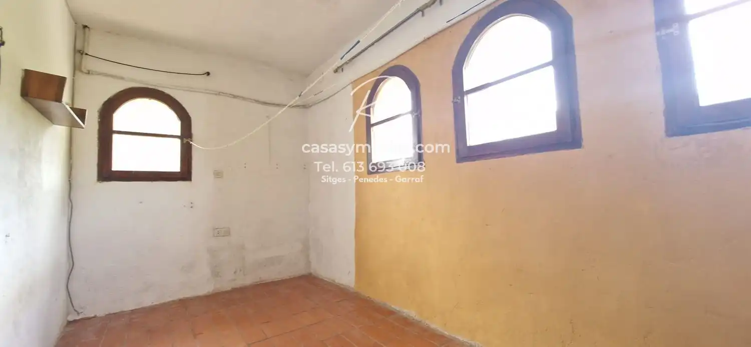 Finca rústica en venta en El Montmell con Jardín privado, Terraza y Balcón