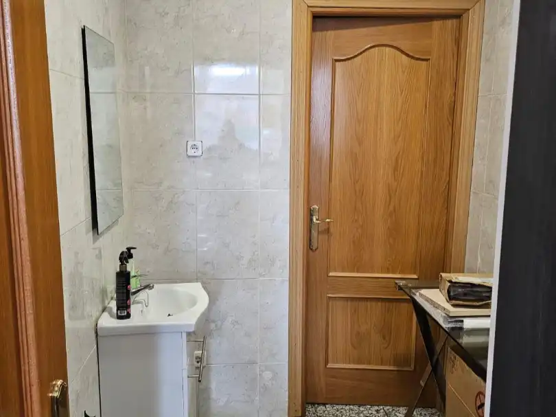 Bathroom of Commercial properties for rent in Terrassa