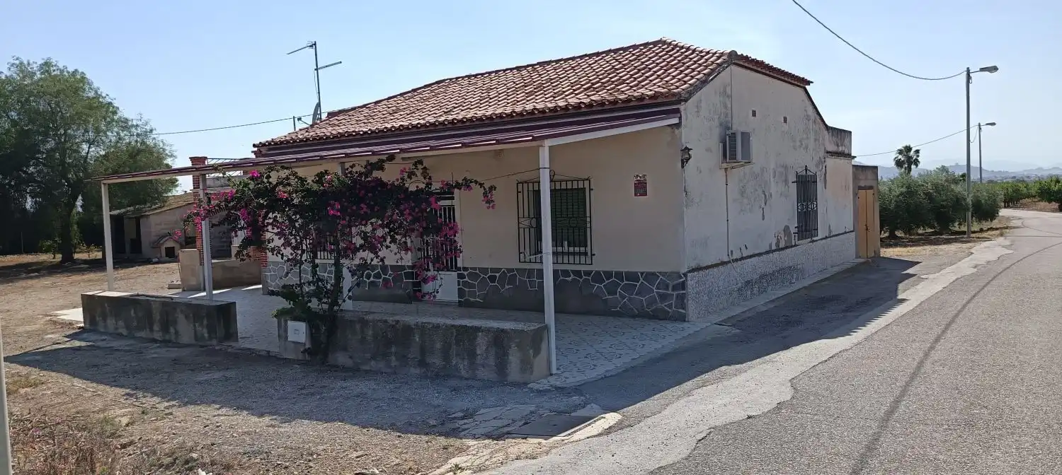 Außenansicht von Haus oder Chalet zum Verkauf in Lorca mit Klimaanlage, Heizung und Terrasse
