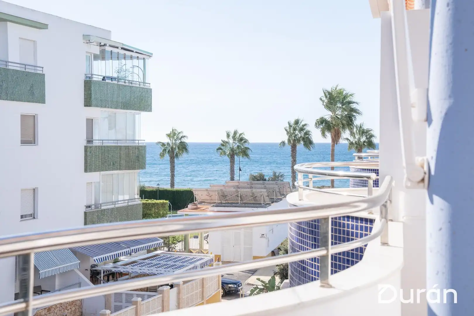 Appartement compact avec piscine à vendre à Almerimar