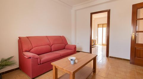 Foto 4 de Piso en venta en Calle Santiago, Avenida de Abril - 9 de Octubre, Sagunto / Sagunt
