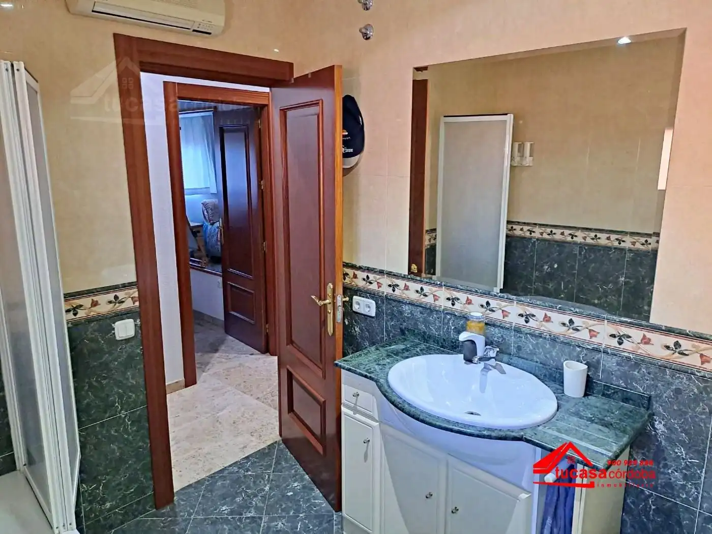 Bathroom of Country homes for sale in Córdoba  with Storage room and Swimming Pool