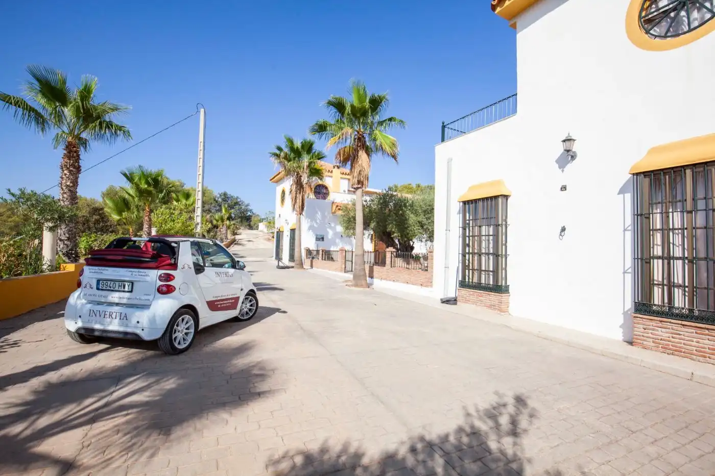 Vista exterior de Finca rústica en venda en Monda amb Jardí privat, Terrassa i Traster