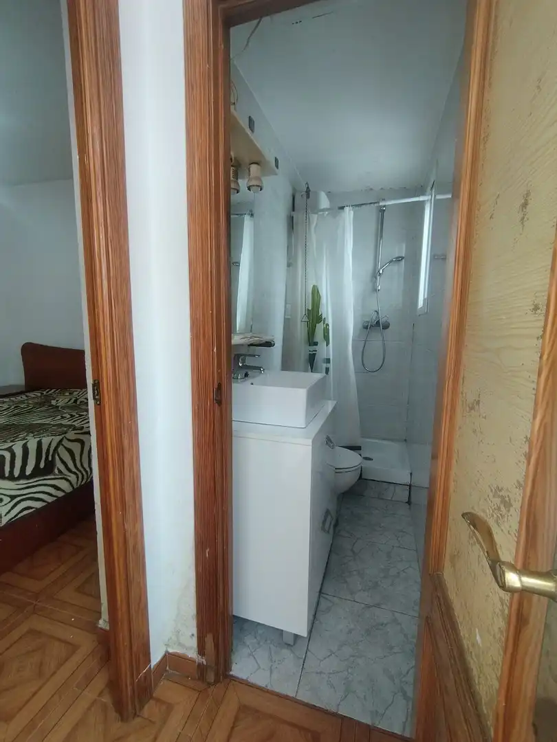 Bathroom of Flat for sale in Getafe  with Air Conditioner, Heating and Furnished