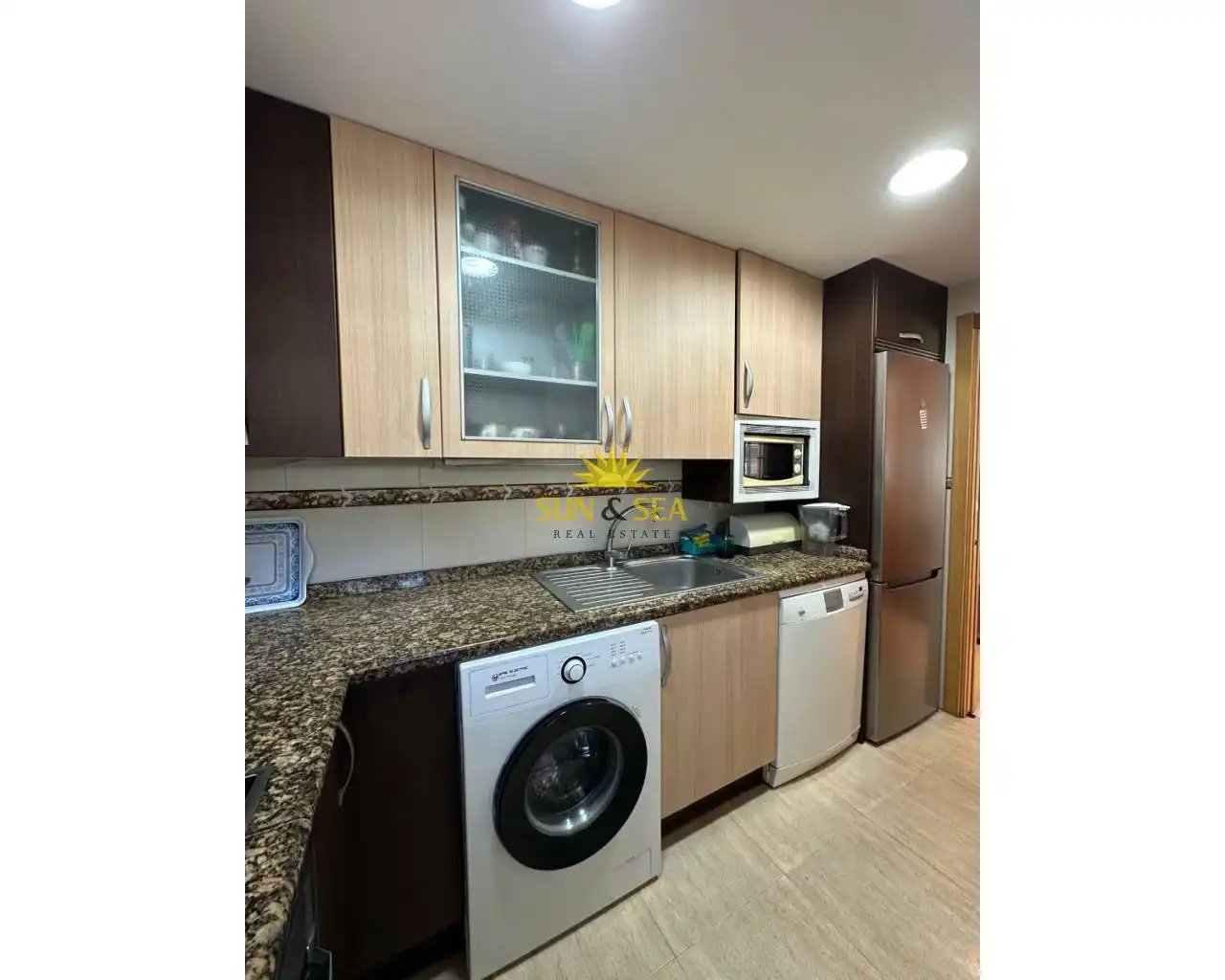 Cocina de Piso de alquiler en Calpe / Calp con Aire acondicionado, Calefacción y Jardín privado