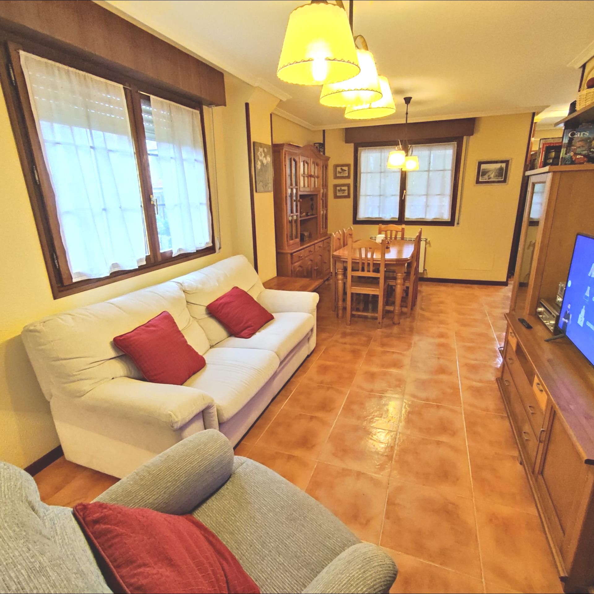 Living room of Single-family semi-detached for sale in Argoños   with Heating, Private garden and Furnished