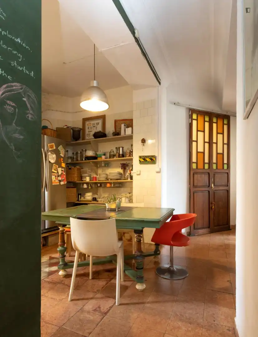 Cocina de Casa o chalet para compartir en Valencia con Calefacción, Amueblado y Horno