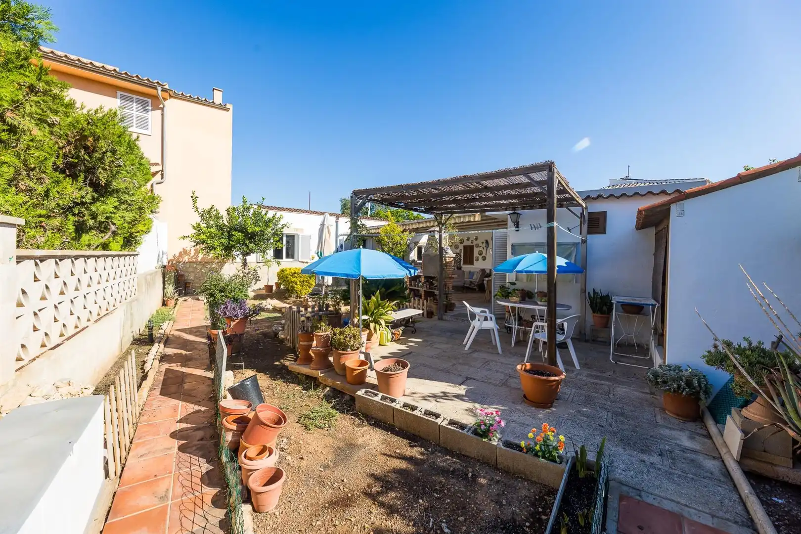 Terrace of Houses for sale in Llevant