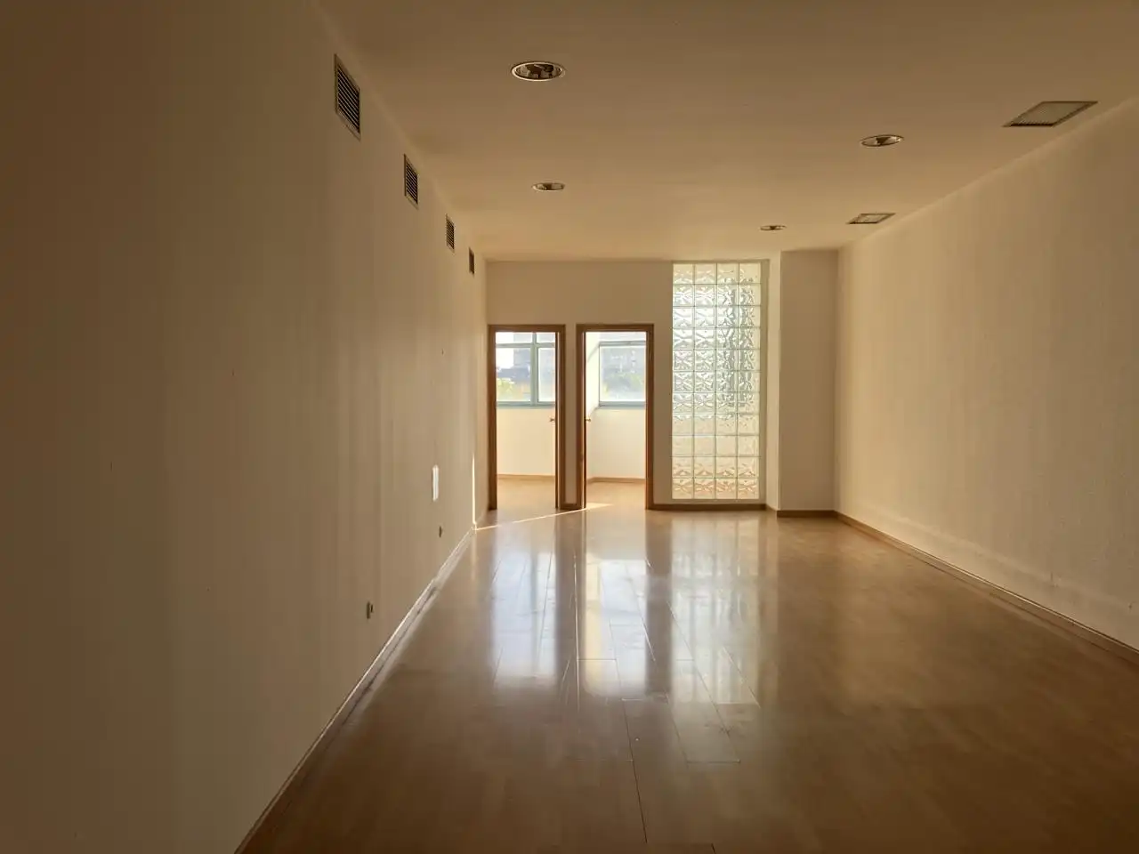 Nave industrial en venta en Madrid