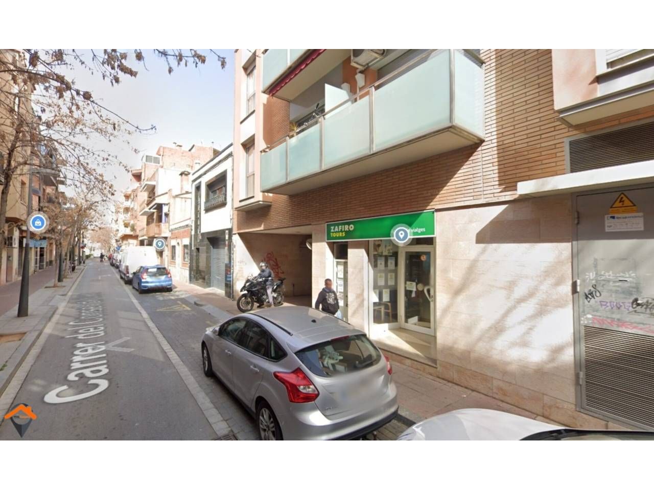 Vista exterior de Local en venda en Barberà del Vallès