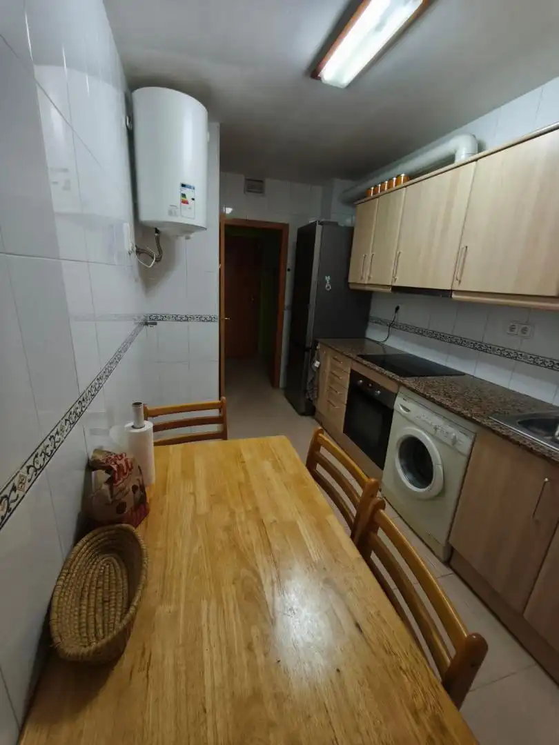 Flat for sale in de Gornals, Centre