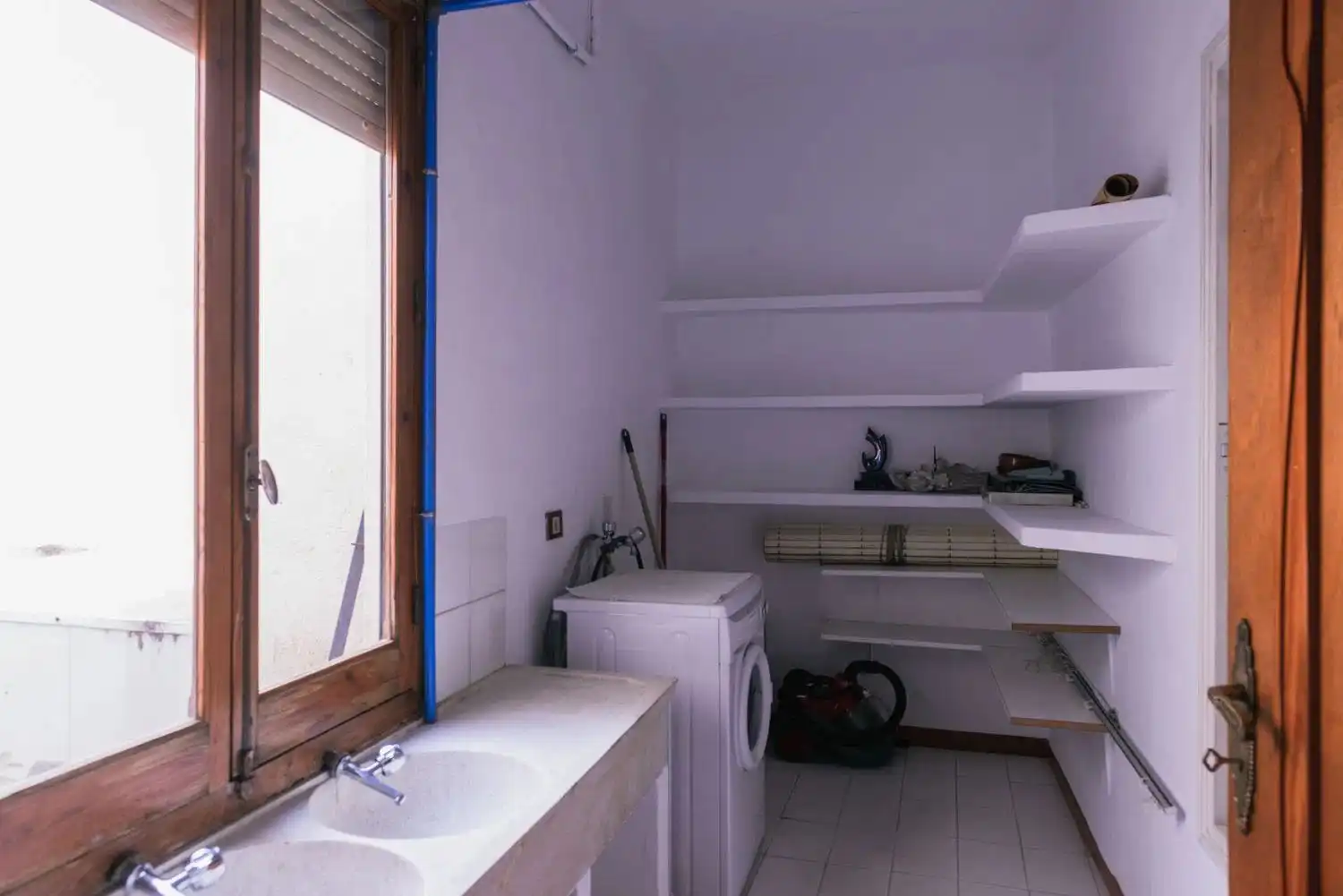Kitchen of Houses for sale in Socuéllamos  with Air Conditioner, Terrace and Storage room