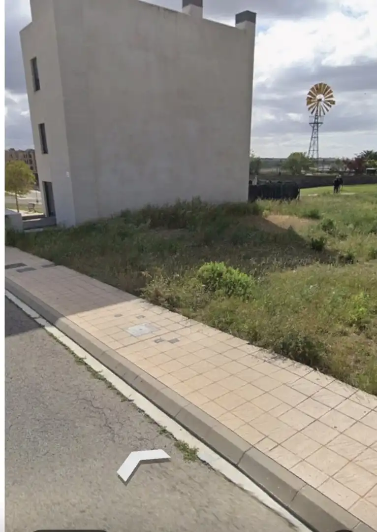 Residencial en venda en Viana