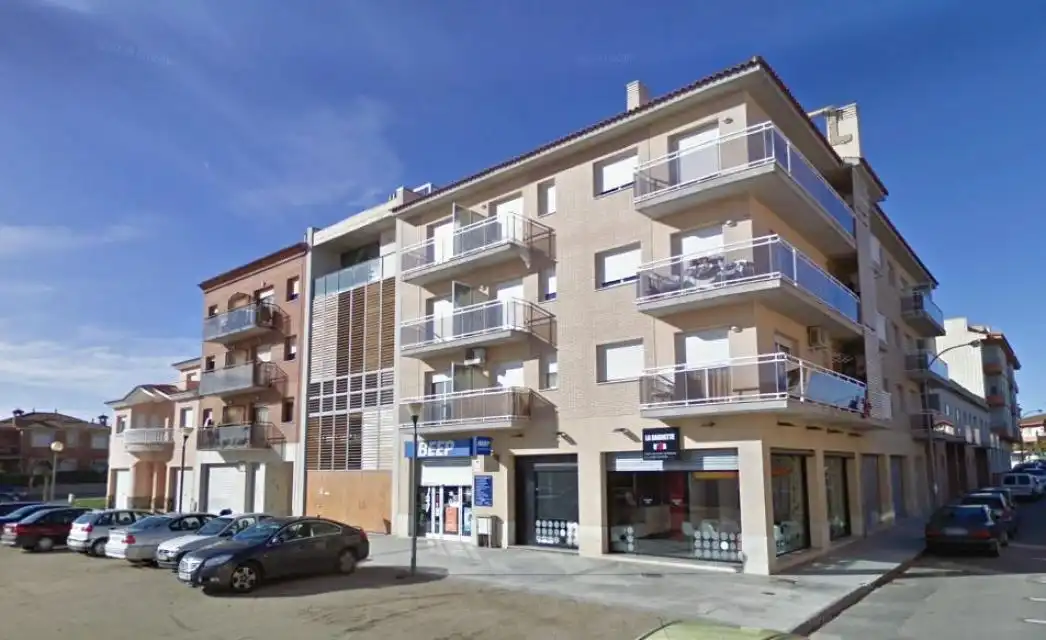Parcheggio in vendita a SARDANA (LA)