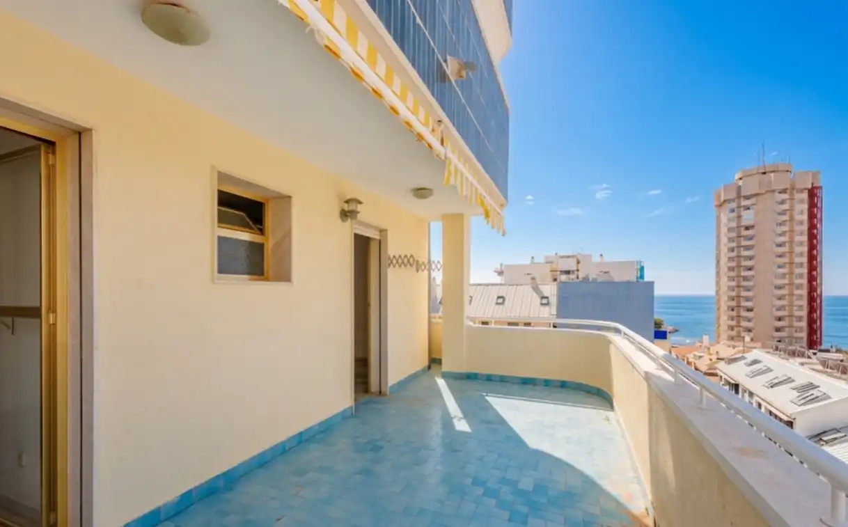 Apartament amb terrassa en venda a Puerto Deportivo, imagen 2