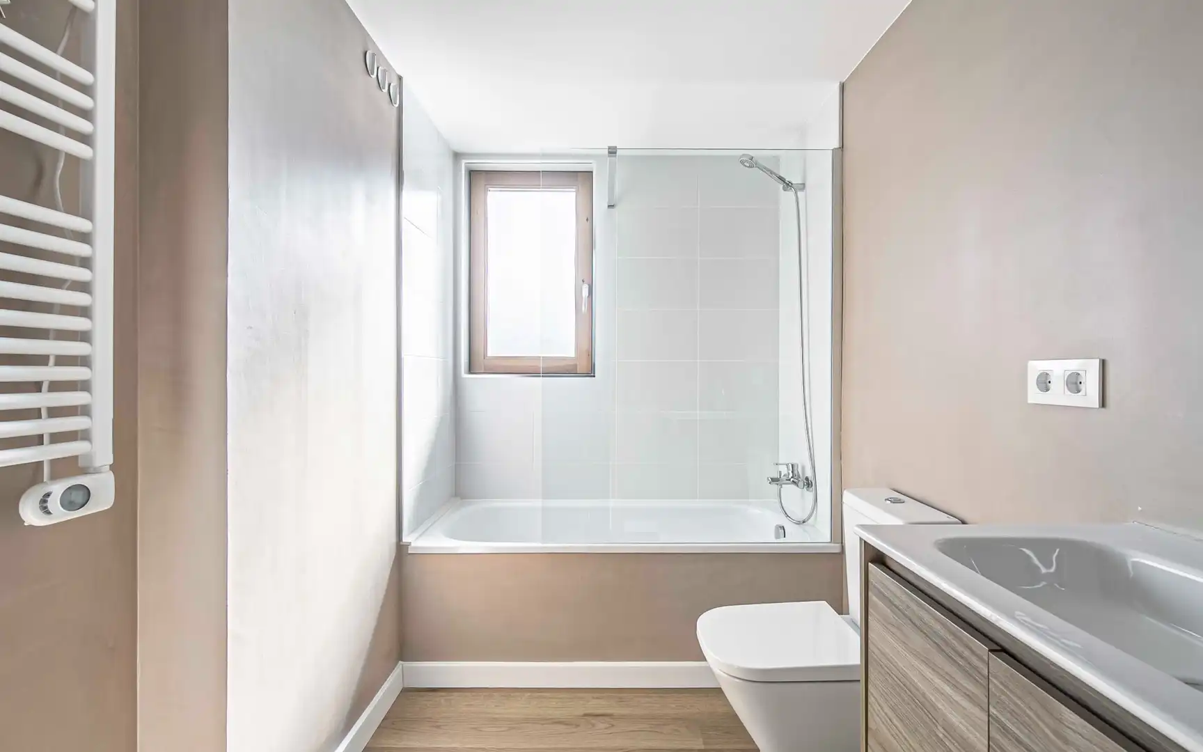 Baño de Local en venta en Dosrius