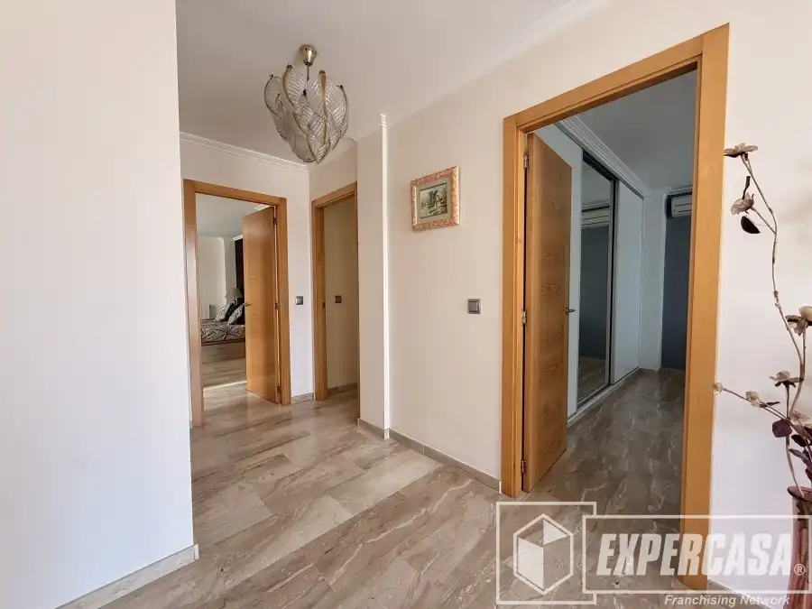 Casa o xalet en venda en Riba-roja de Túria amb Aire condicionat, Calefacció i Terrassa