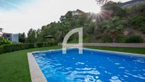Piscina de Pis en venda en Molins de Rei amb Calefacció, Terrassa i Traster