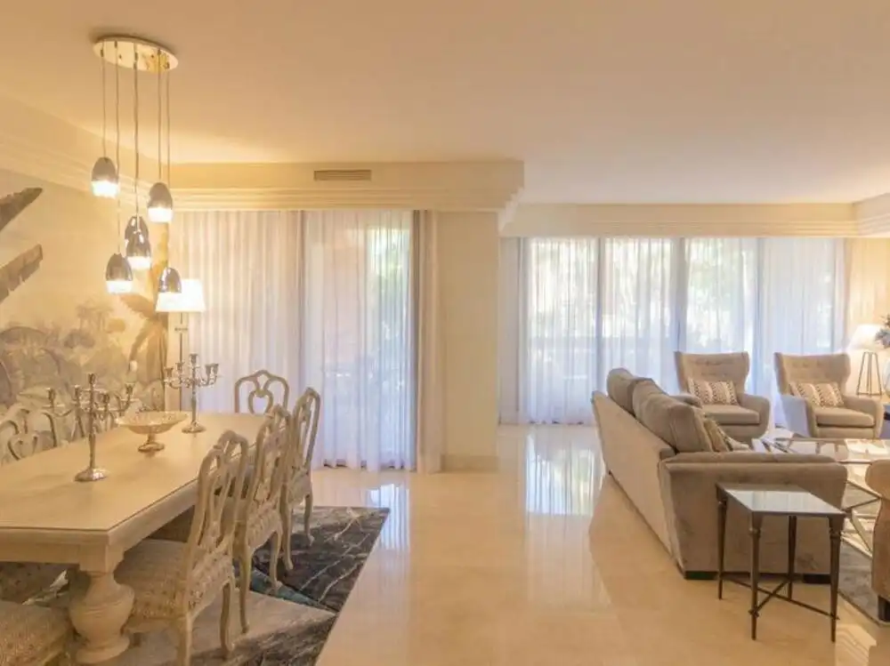 Appartement compact avec piscine à louer à Nueva Andalucía, imagen 3