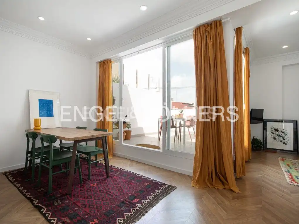 Terrassa de Àtic de lloguer en Valencia amb Aire condicionat, Calefacció i Parquet