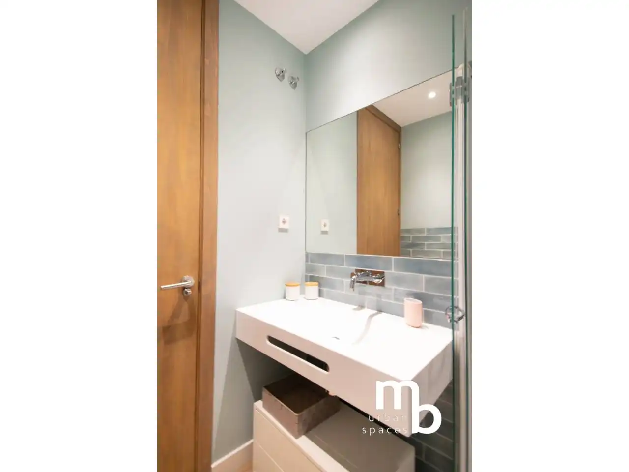 Baño de Apartamento de alquiler en Madrid con Aire acondicionado, Calefacción y Amueblado