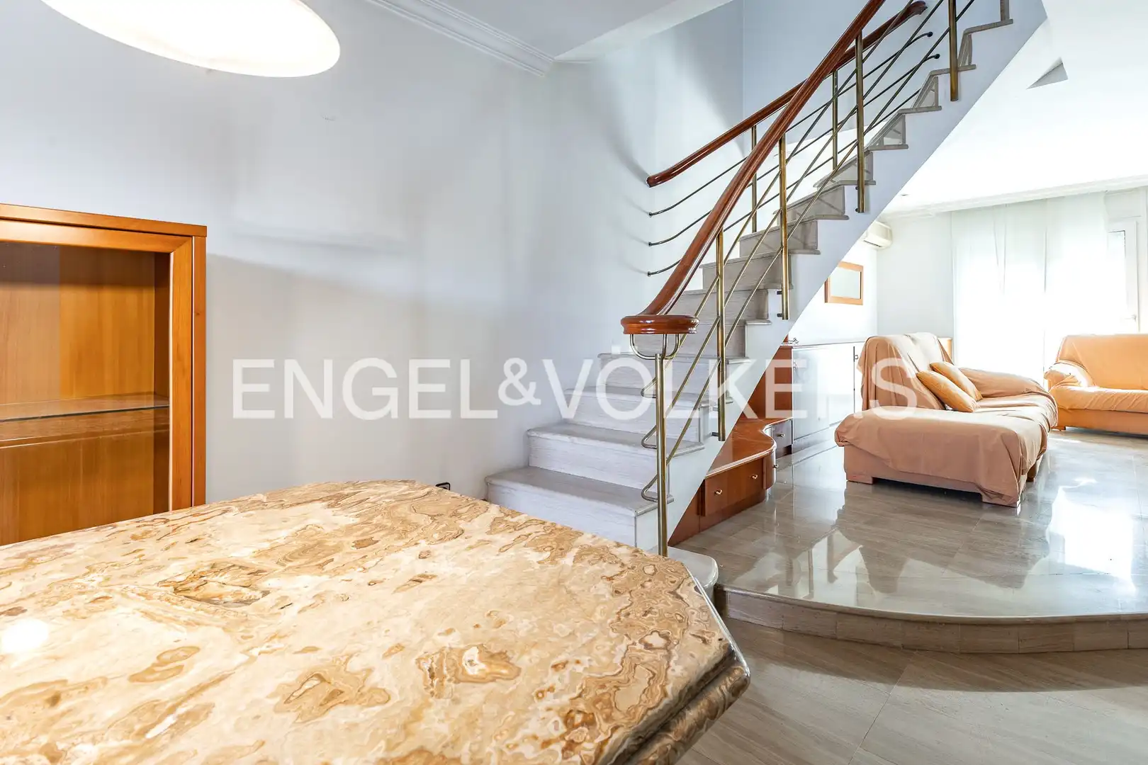 Piso en venta en Barcelona con Aire acondicionado, Calefacción y Terraza