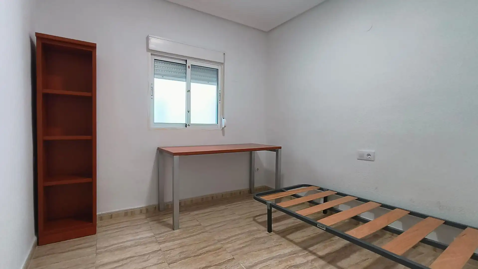 Habitación de Piso de alquiler en Alzira con Aire acondicionado y Horno