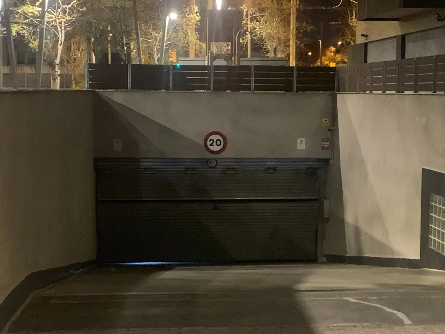 Individual for sale in calle anne frank 17