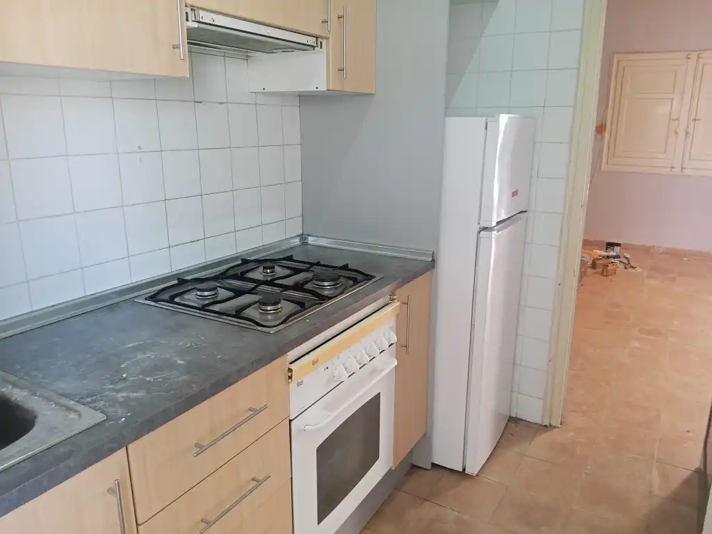 Cuina de Finca rústica de lloguer en Calles amb Jardí privat, Terrassa i Forn