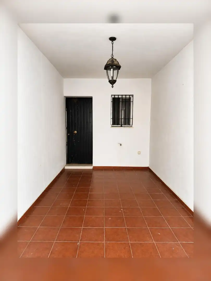 Adossat en venda a Calle Victoria Kent 155, imagen 2