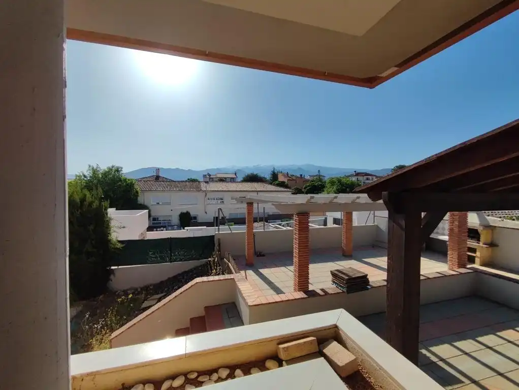 Terrassa de Casa o xalet en venda en Villa de Otura amb Aire condicionat, Calefacció i Terrassa