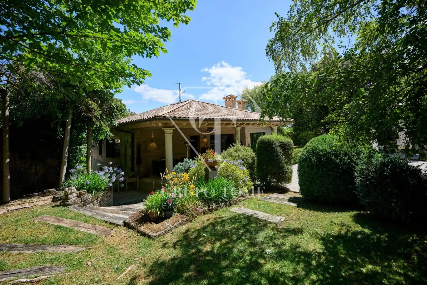 Jardín de Casa o chalet en venta en Ayegui / Aiegi con Aire acondicionado, Calefacción y Jardín privado