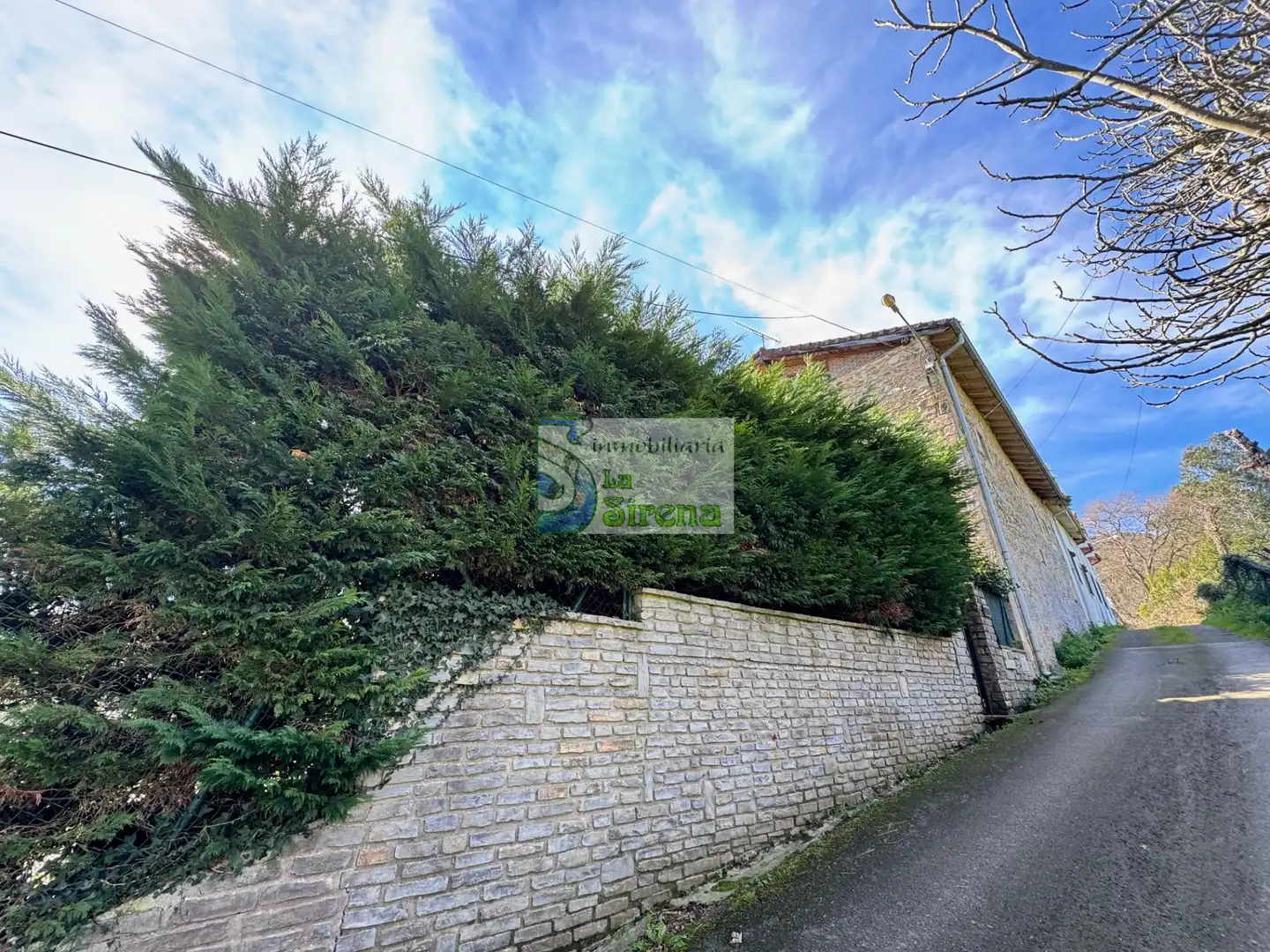 Vista exterior de Casa o chalet en venta en Castro-Urdiales con Calefacción, Jardín privado y Terraza