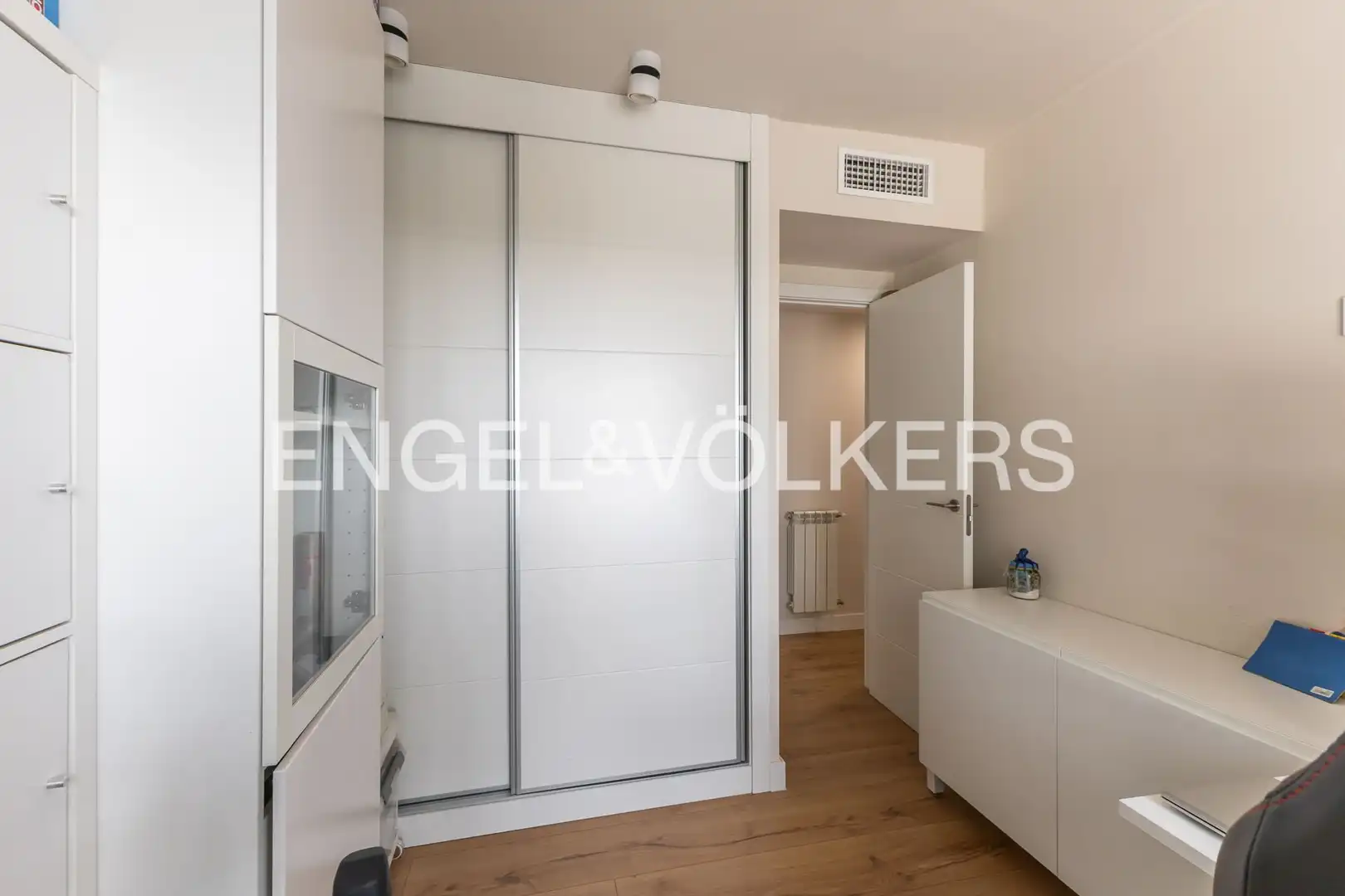 Habitación de Piso en venta en Madrid con Aire acondicionado, Calefacción y Terraza