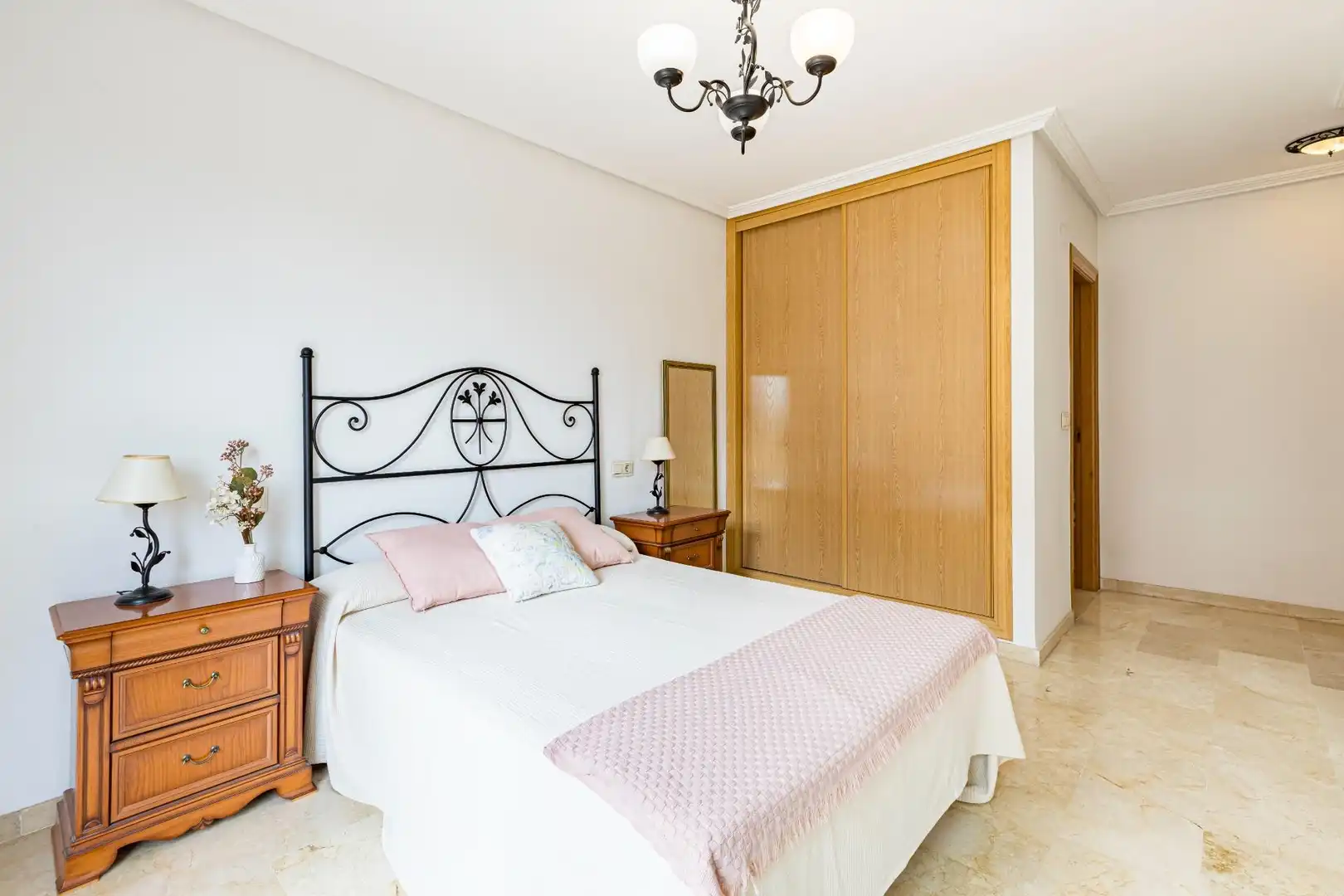 Habitación de Ático en venta en Norte