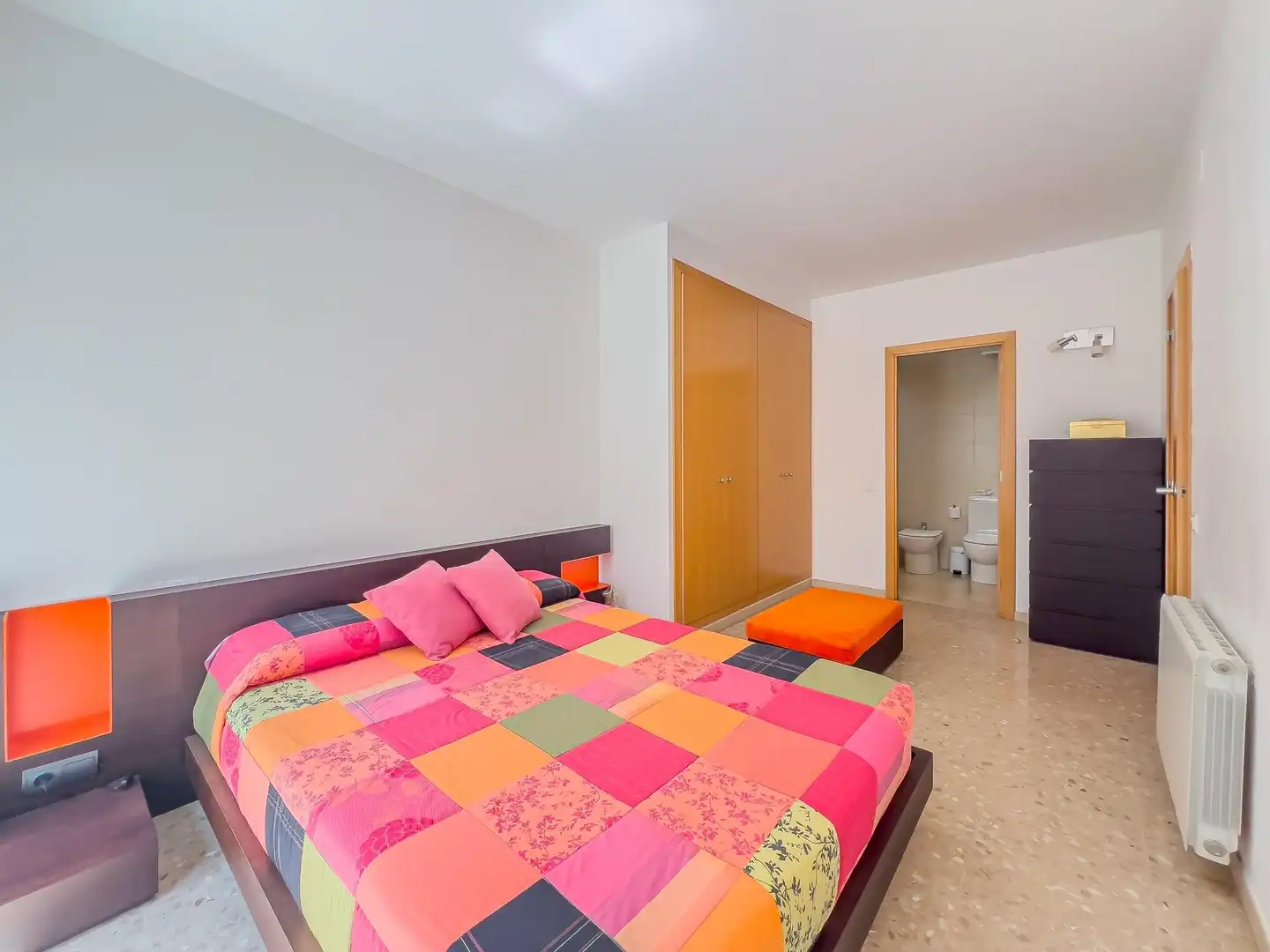 Schlafzimmer von Erdgeschoss zum Verkauf in Viladecans mit Heizung, Terrasse und Gemeinschaftspool