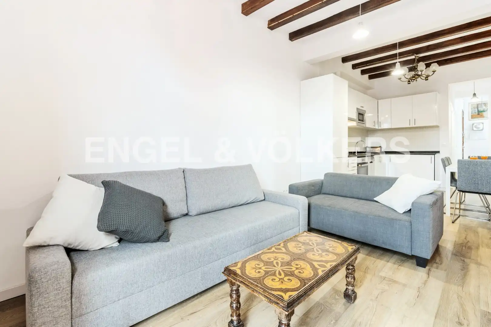 Sala de estar de Piso de alquiler en  Barcelona Capital con Aire acondicionado, Calefacción y Parquet